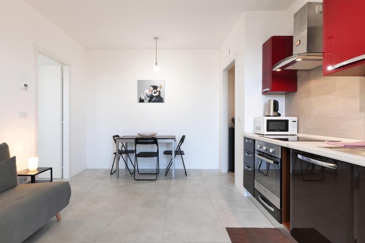 Primopiano - Caduti Missione Apartamento Milão Exterior foto